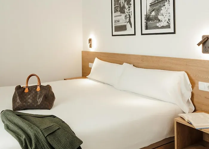 Astuto 21 - Adults Only 헤레스