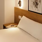 Astuto 21 - Adults Only Χέρεζ